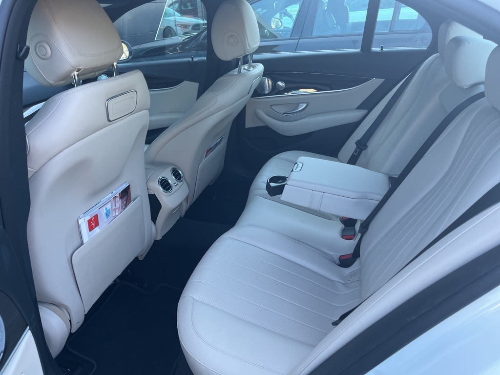 2019 Mercedes Benz E 300 Sedan photo 8
