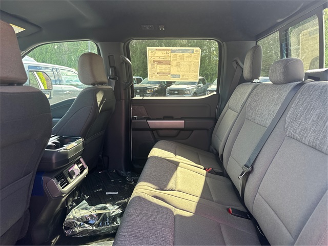 2025 Ford F-150 XLT photo 8