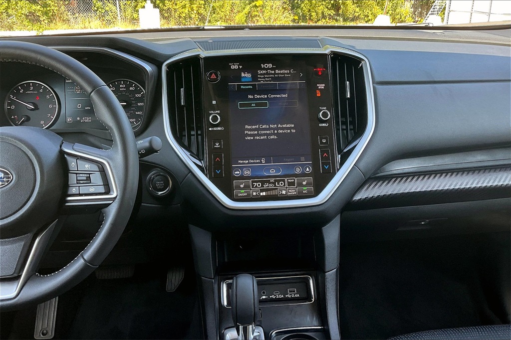 2025 Subaru Ascent Premium photo 3