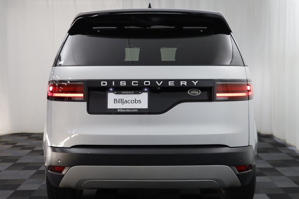 2022 Land Rover Discovery S photo 15