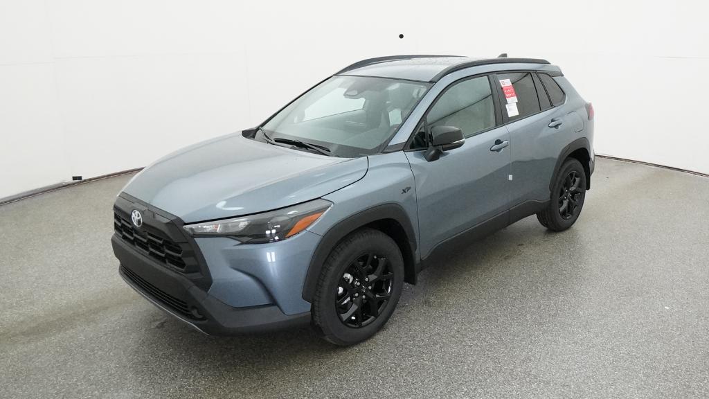 2026 Toyota Corolla Cross LE's photo