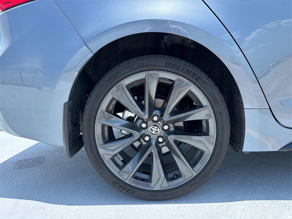 2025 Toyota Corolla SE photo 7