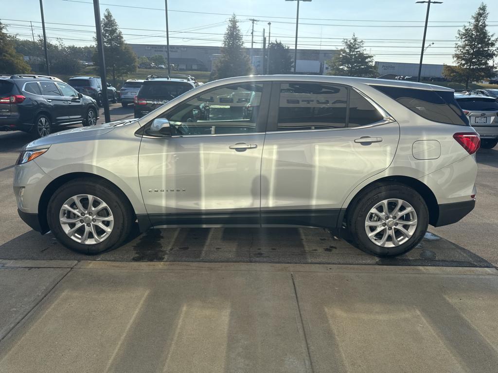2021 Chevrolet Equinox LT photo 5