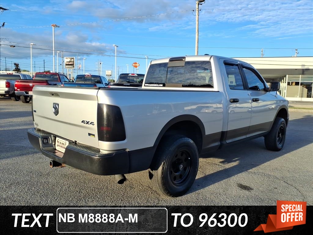 2009 Dodge Ram SLT photo 22
