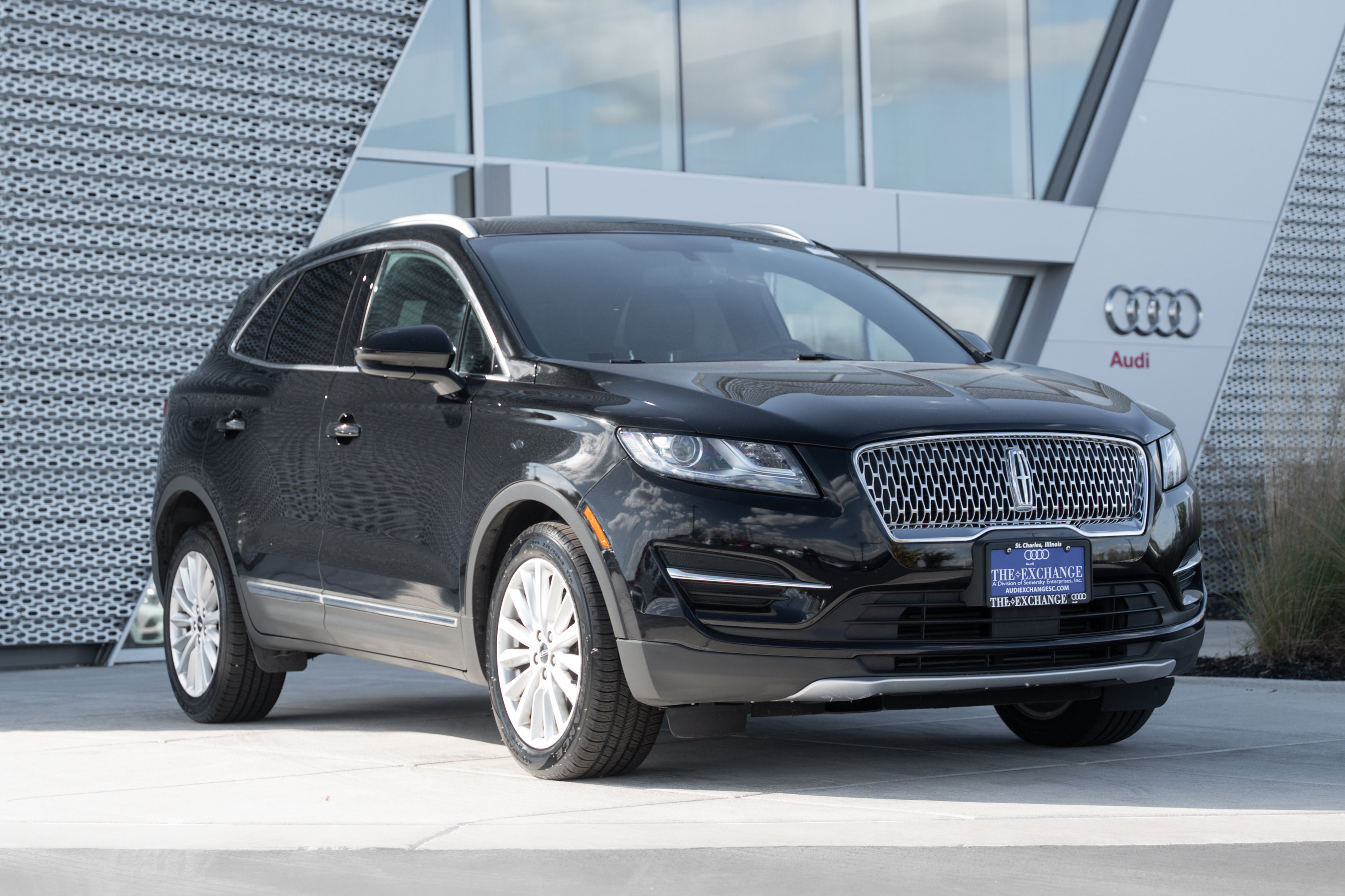 2019 Lincoln MKC Base