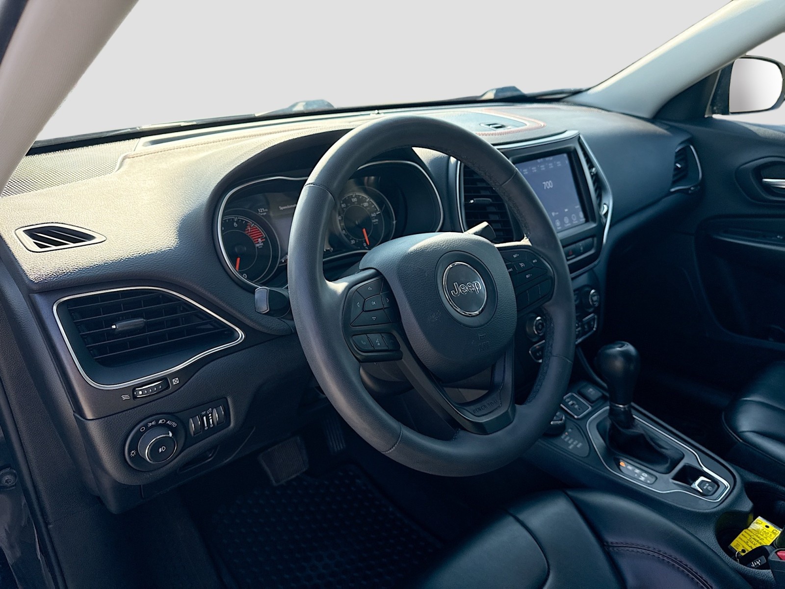 2022 Jeep Cherokee Trailhawk photo 7