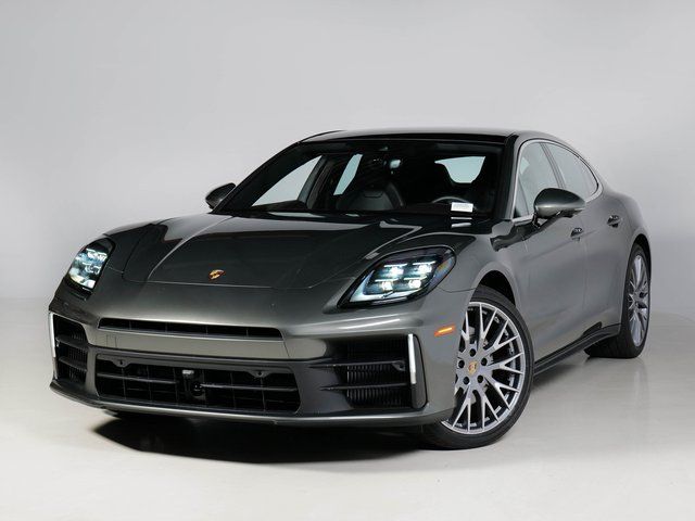 2025 Porsche Panamera Base