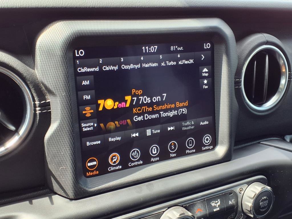 2020 Jeep Gladiator Overland photo 4