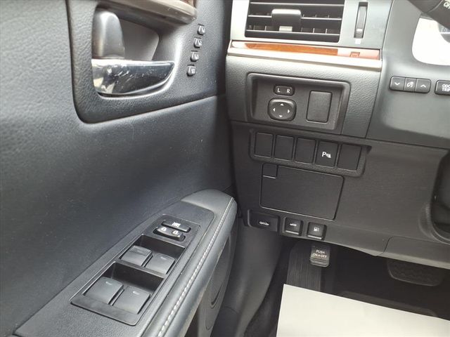 2013 Lexus ES 350 photo 25