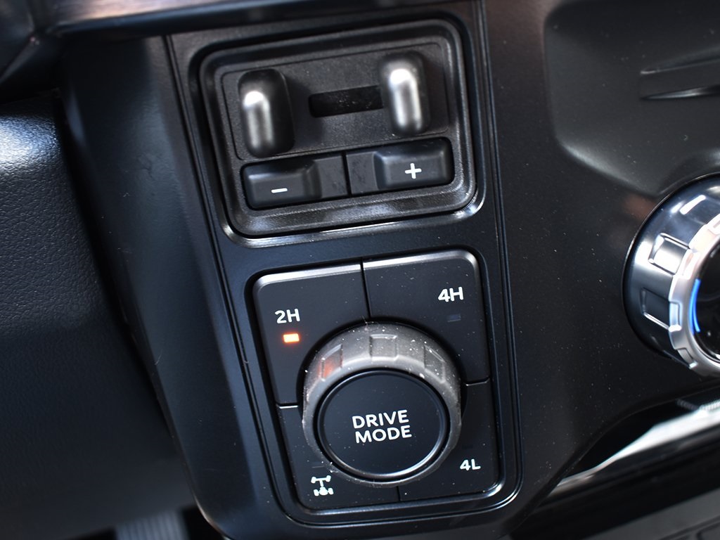 2026 Ford F-350 Lariat photo 24