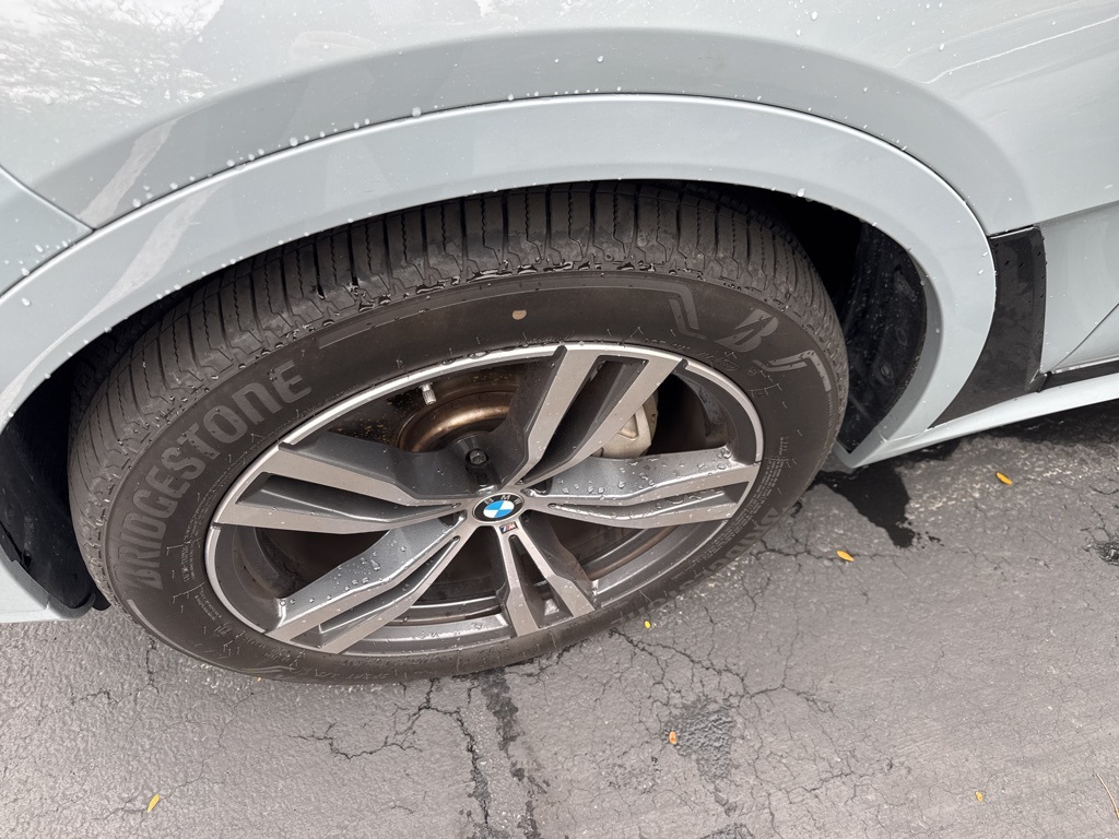 2023 Bmw X7 xDrive40i photo 2