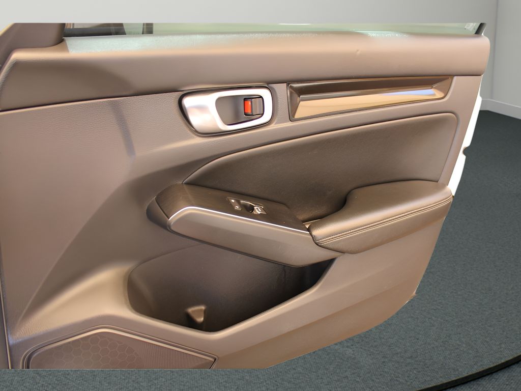 2022 Honda Civic Touring photo 26