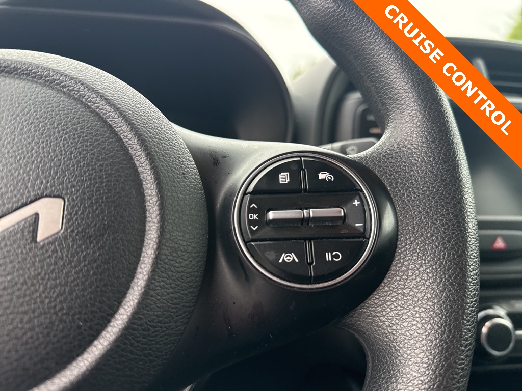 2023 Kia Soul LX photo 7