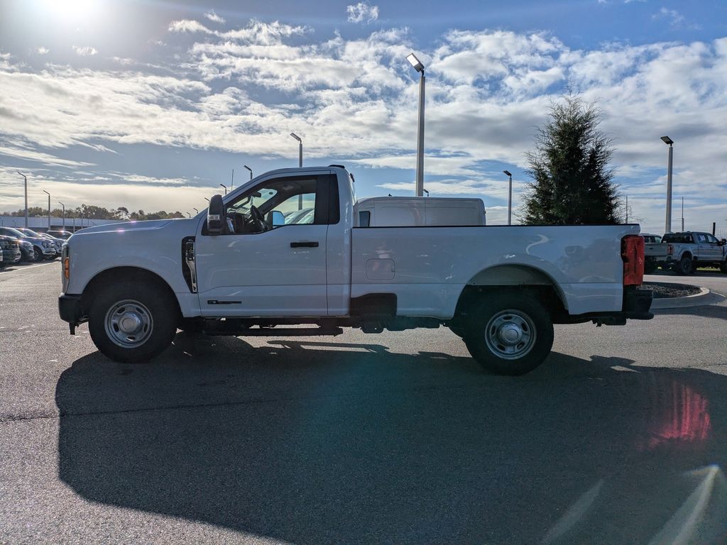 2026 Ford F-250 XL photo 7