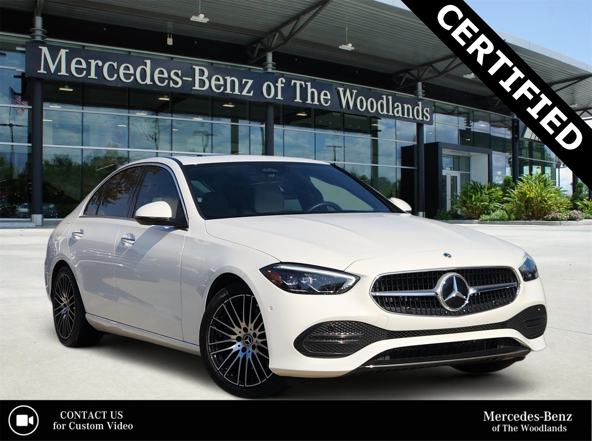 2025 Mercedes-Benz C-Class Sedan C 300's photo