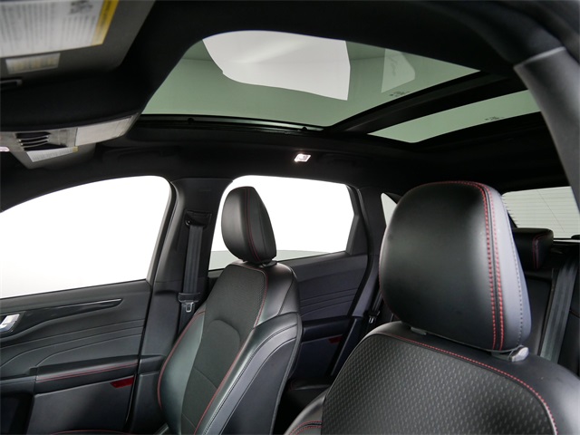 2023 Ford Escape ST-Line photo 15