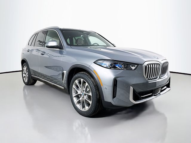 2026 BMW X5 40i's photo