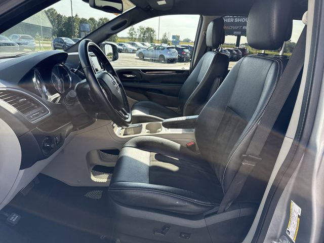 2019 Dodge Grand Caravan SXT photo 4