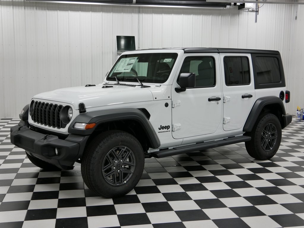 2025 Jeep Wrangler Sport S photo 4