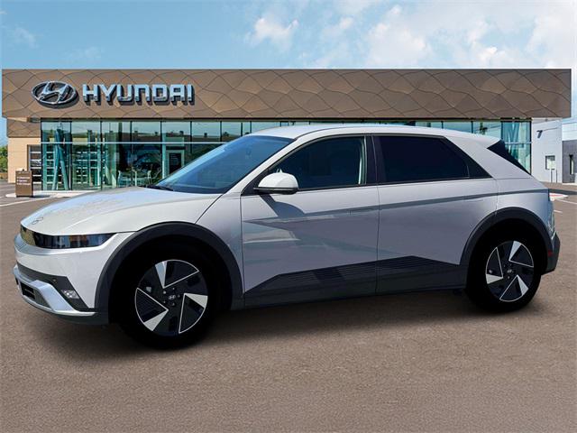2025 Hyundai Ioniq 5 SE photo 2