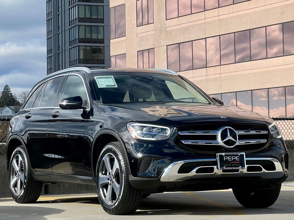 2022 Mercedes-Benz GLC GLC300