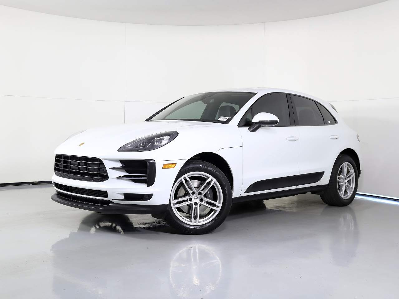 2020 Porsche Macan Base