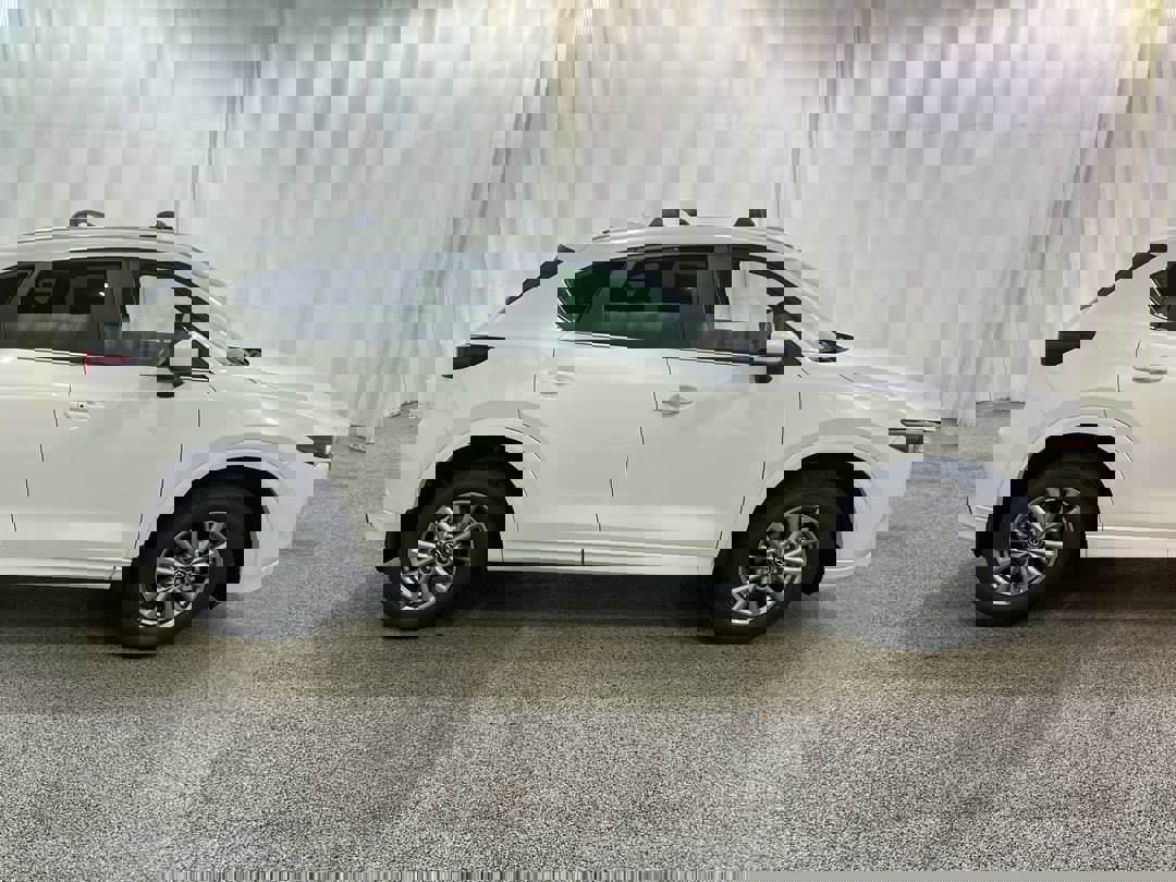 2025 Mazda CX-5 2.5 Select photo 4