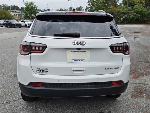 2024 Jeep Compass Limited photo 9