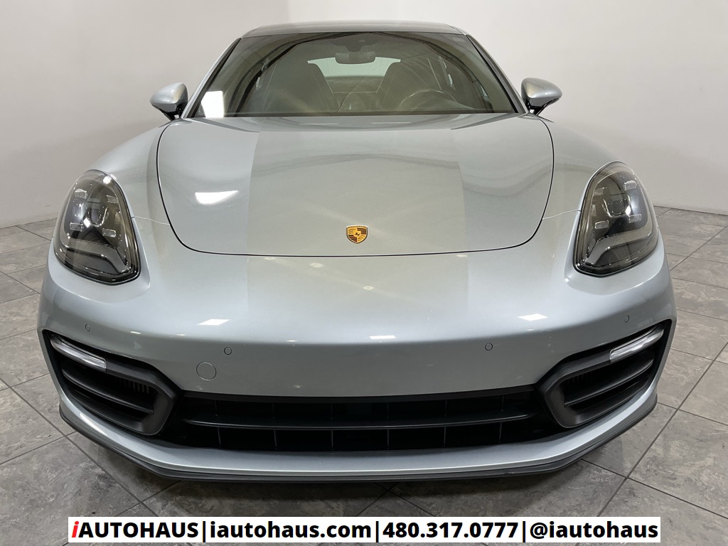 2022 Porsche Panamera 4S photo 3