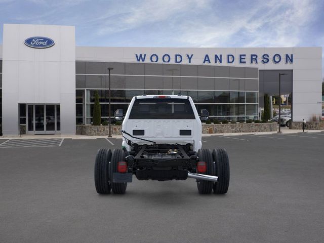 2026 Ford F-600 photo 3