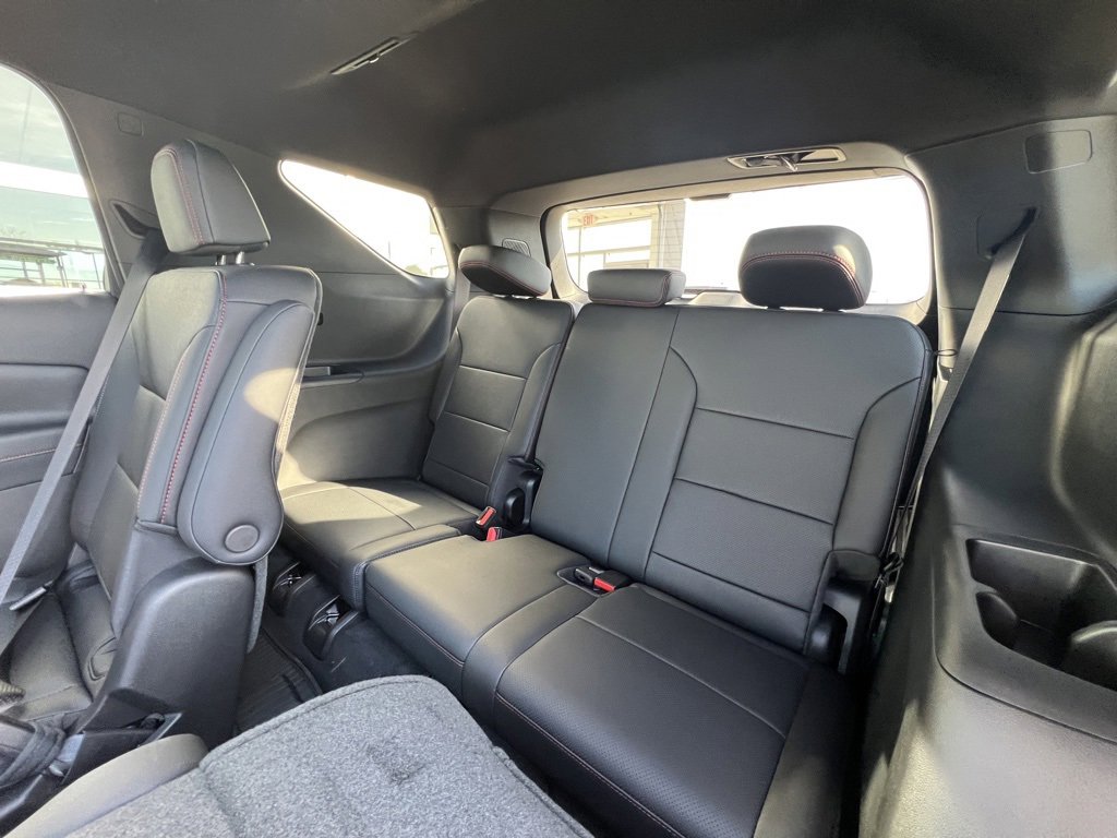 2025 Chevrolet Traverse Z71 photo 21