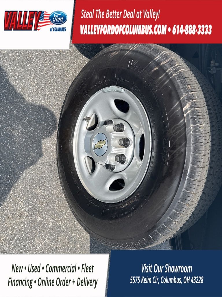 2023 Chevrolet Express 2500 Work Van photo 18