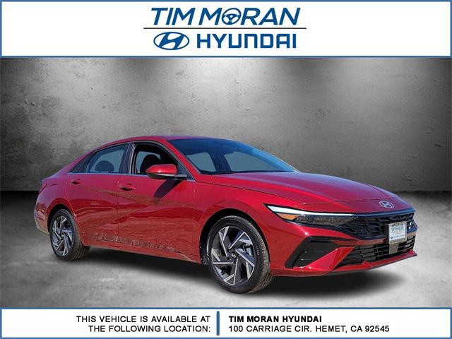 2025 Hyundai Elantra SEL Sport photo 2