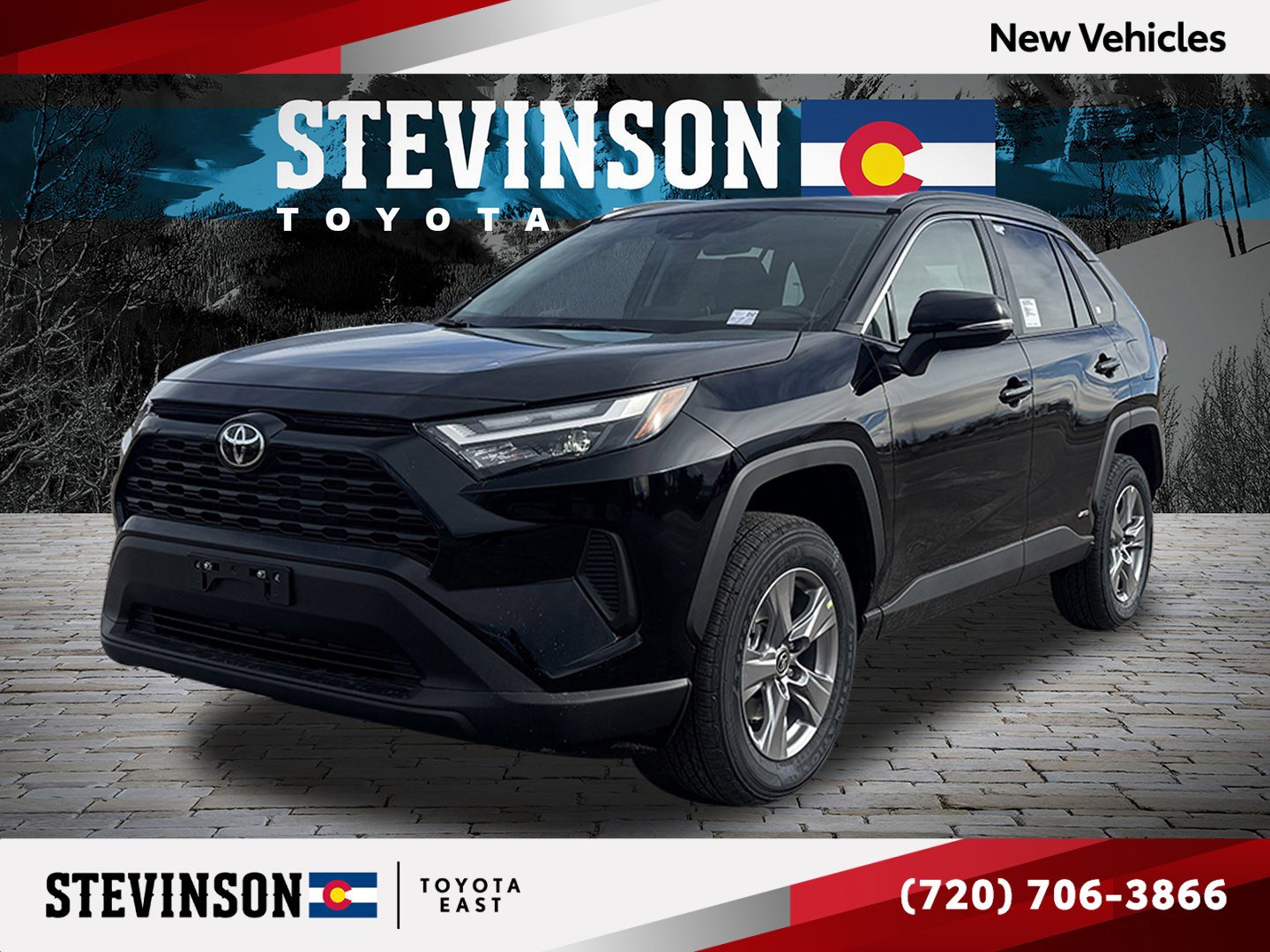 2025 Toyota RAV4 XLE's photo