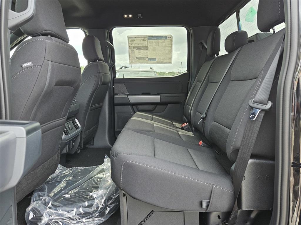 2025 Ford F-150 XLT photo 24