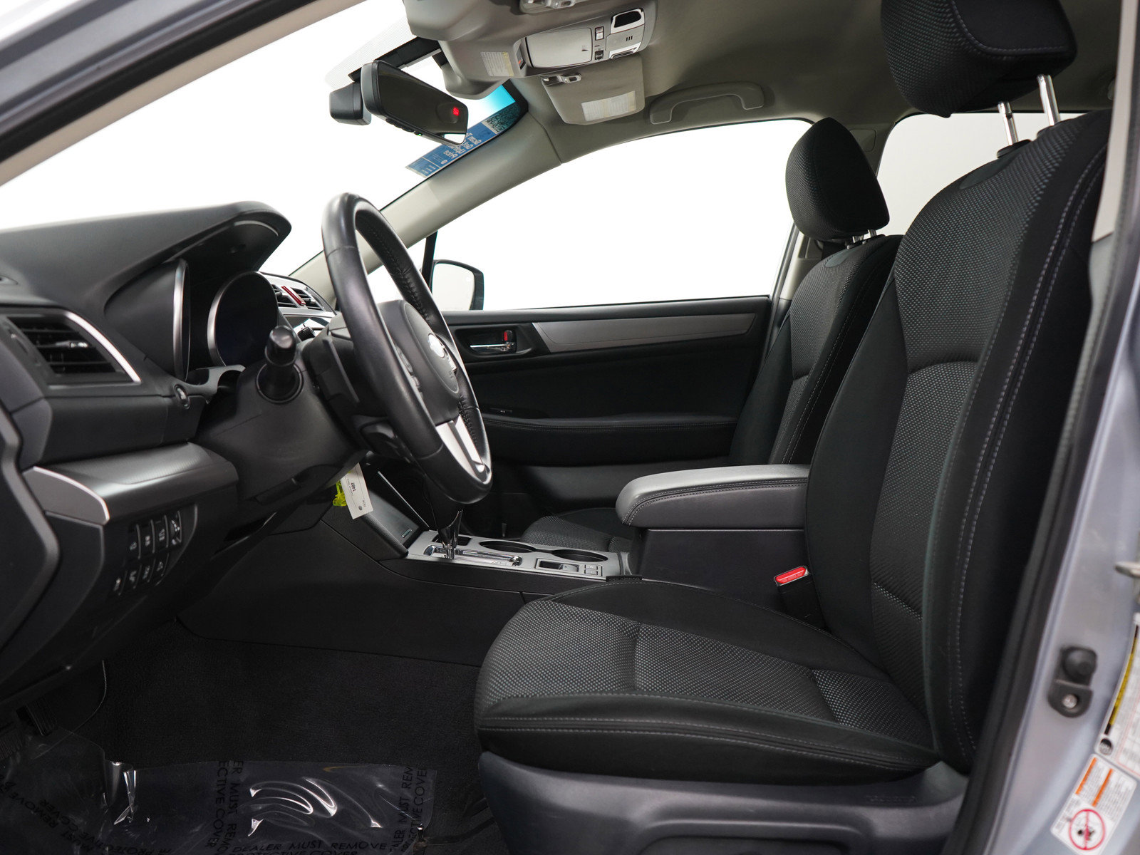 2017 Subaru Outback 2.5i Premium photo 18