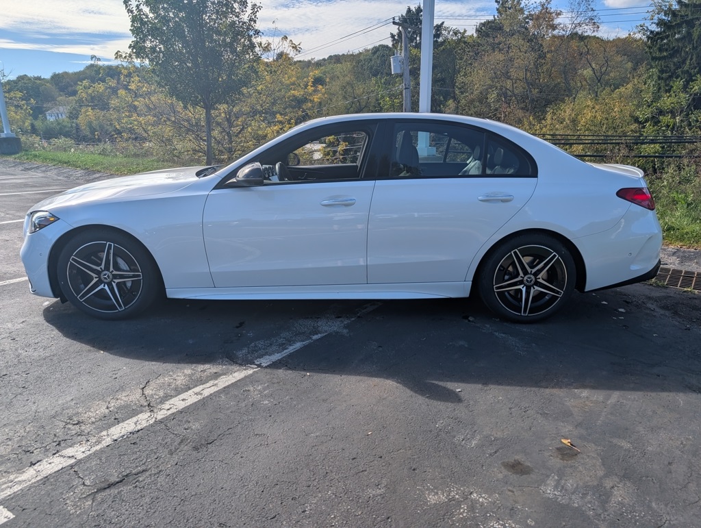 2023 Mercedes Benz C 300 4MATIC photo 2