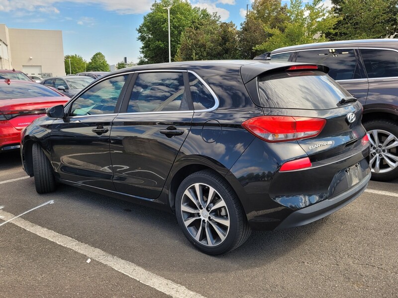 2018 Hyundai Elantra GT Base photo 4