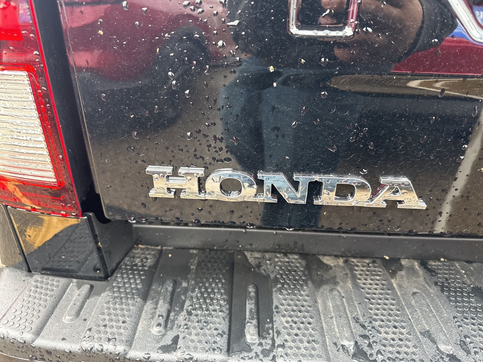 2025 Honda Ridgeline Sport photo 4