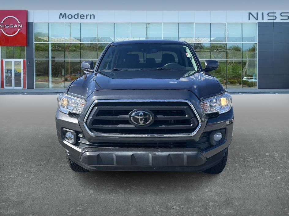 2021 Toyota Tacoma SR5 photo 2