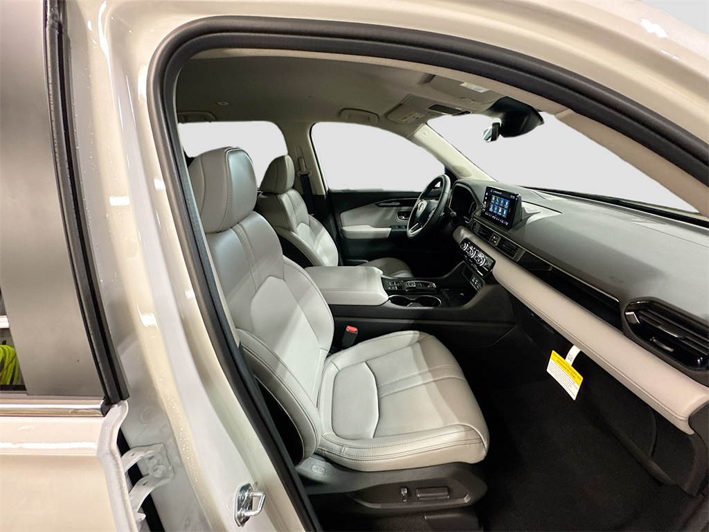 2025 Honda Pilot EX-L photo 26