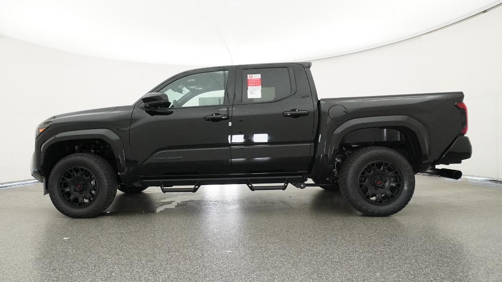 2025 Toyota Tacoma SR5 Double Cab photo 10