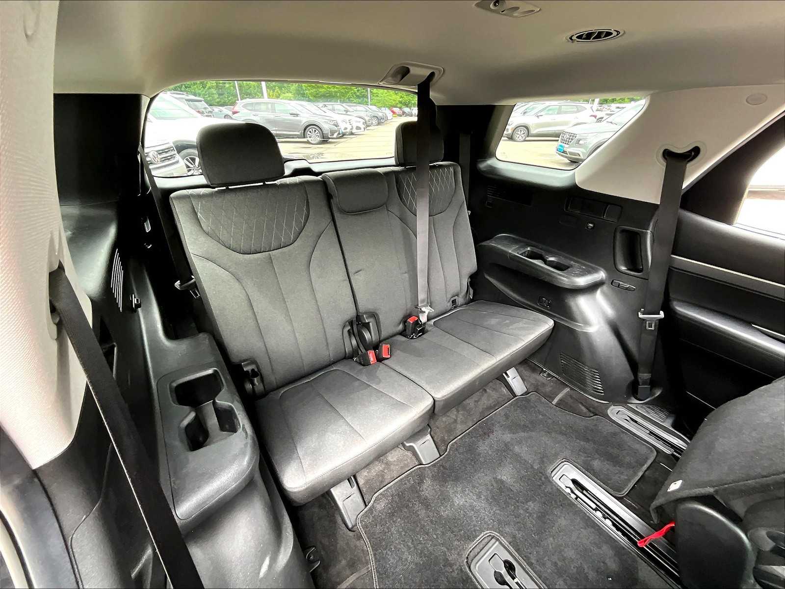 2022 Hyundai Palisade SEL photo 17