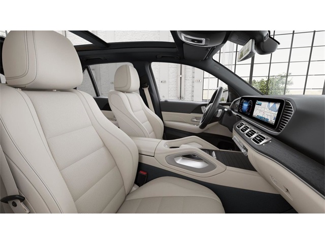2026 Mercedes Benz GLE 450 4MATIC photo 3