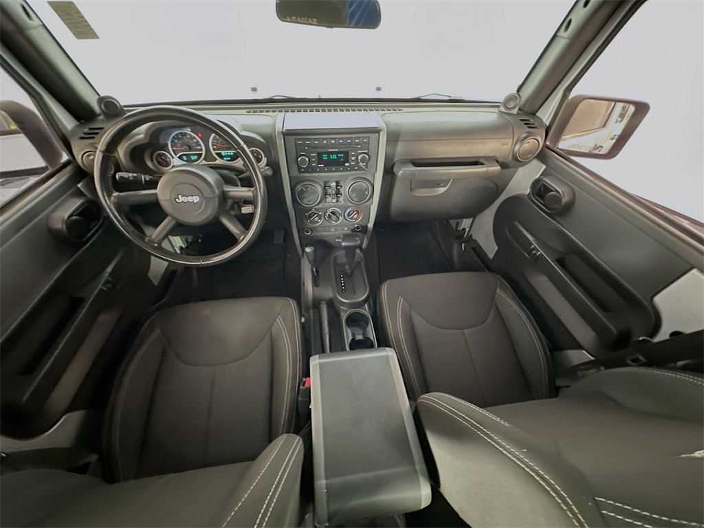 2007 Jeep Wrangler Unlimited Sahara photo 25