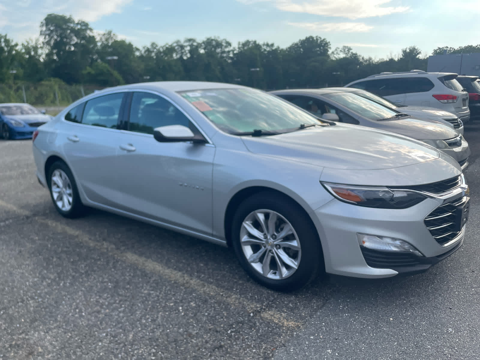 2022 Chevrolet Malibu 1LT photo 3