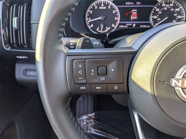 2025 Nissan Pathfinder SV photo 28