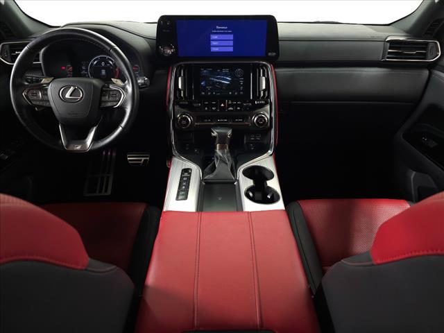 2023 Lexus LX 600 photo 31