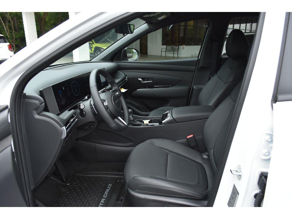 2025 Hyundai Santa Cruz XRT photo 2