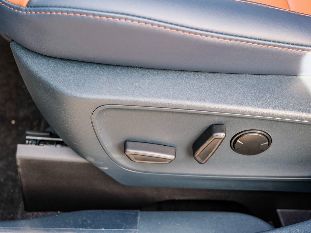 2024 Ford Maverick Lariat photo 17